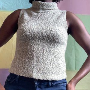 Wool Sleeveless Turtleneck